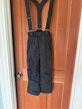 Kids Black snow EssentialInsulated Ski Snow Bib Pants with Adjustable Suspenders